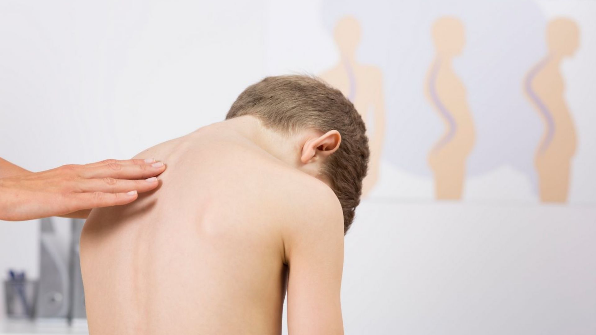 Безплатни прегледи на деца с гръбначни изкривявания през септември във ВИТА