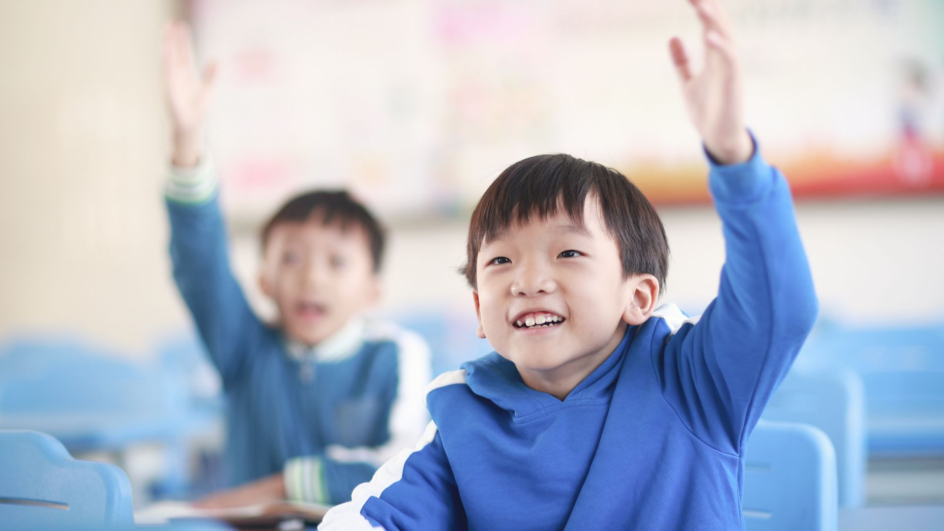 Започна учебната година в Пекин, 1/3 от учениците се върнаха в клас