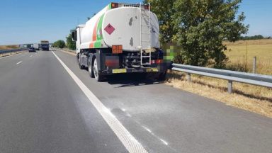 Служители на пловдивската Пътна полиция предотвратиха опасен инцидент с цистерна
