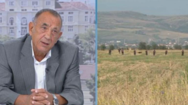 Още в началото, при така събралата се информация, е трябвало