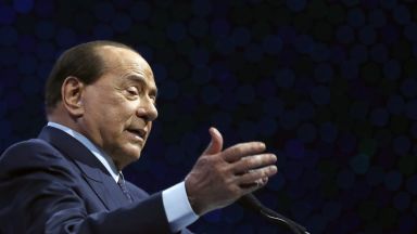 През последните години здравето на 86 годишния медиен магнат и милиардер