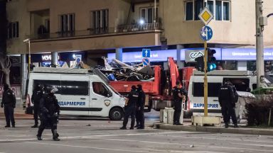 Полицията и Общината в София започнаха проверки във връзка със