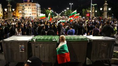 След 9 часа заседание магистратите Софийския районен съд СРС освободиха