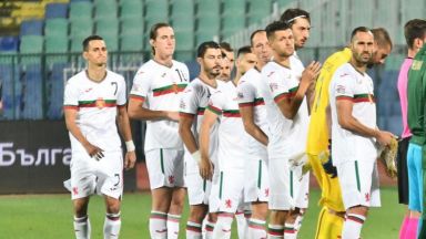 Поредното ново начало за футболна България, отново трудно и много неясно