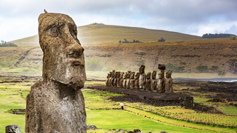 Мистерията на Великденския остров и една "извънземна" цивилизация