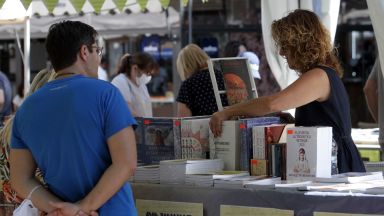 Пролетният панаир на книгата отваря врати днес пред НДК Участниците