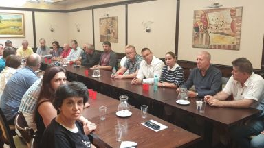 Демократична България и БОЕЦ се отрекоха от общата декларация с