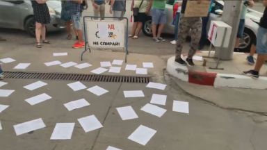 62 ри ден на протести в центъра на столицата с искания