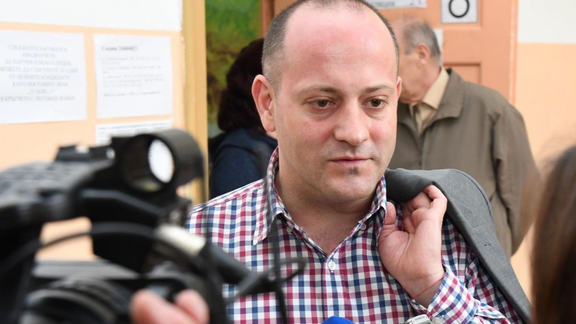 Радан Кънев: Не съм гласувал против България в Шенген, това е техническа грешка