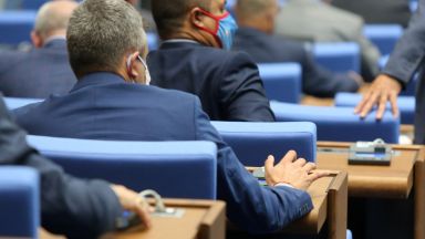 Народното събрание отхвърли ветото на президента върху разпоредба от Закона