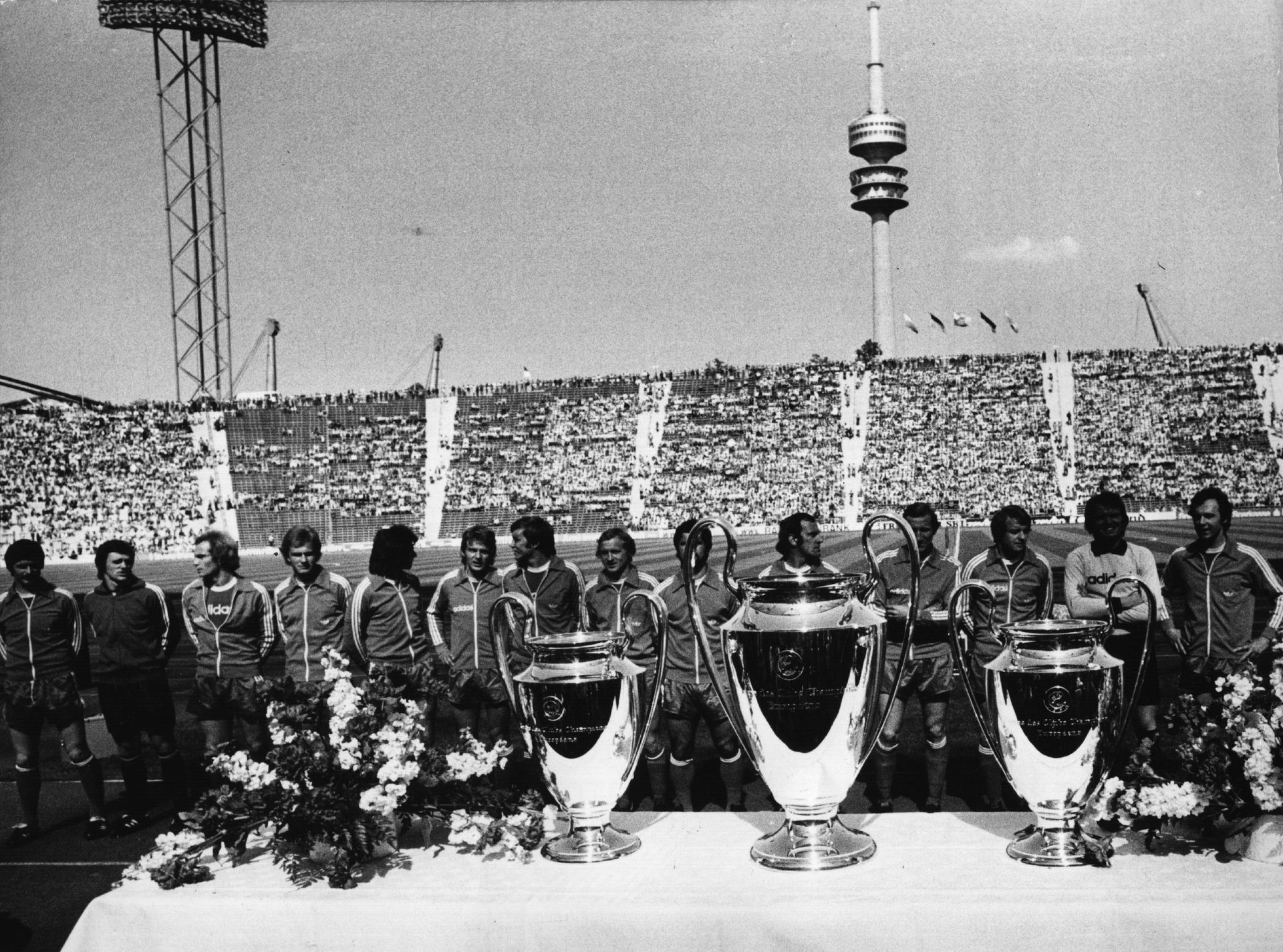 С трите поредни Купи на европейските шампиони, спечелени с Байерн през 70-те