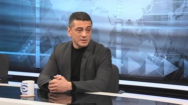 Янков: Нинова е удобна на Борисов - ако остане председател, скандалите в БСП ще продължат
