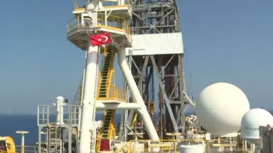 Турция съобщи днес че удължава операциите на кораба за енергийни