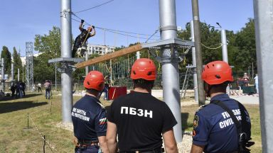 Нов тренировъчен полигон за реакции при наводнения откри в София