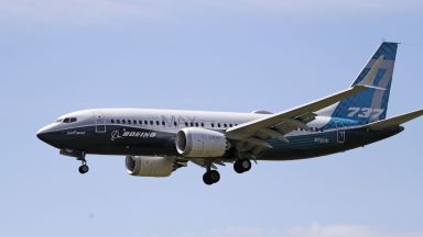 Спреният Боинг 737 Макс е сред самолетите, засегнати от европейските мита