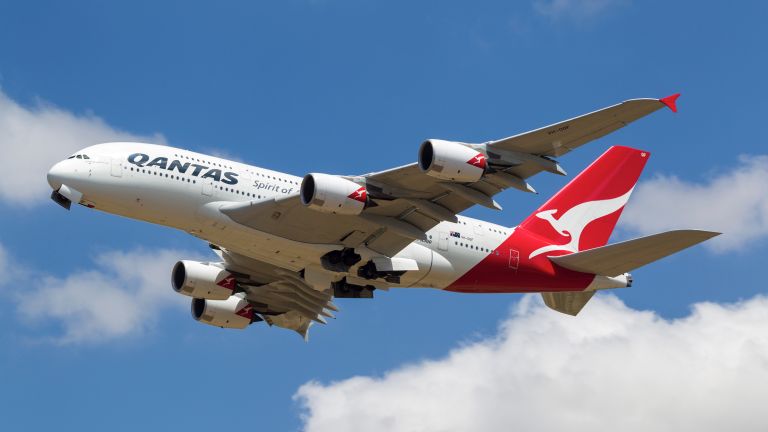 Австралийската Qantas ще плати рекордна глоба за незаконни уволнения по време на пандемията