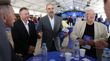 Имаме една ситуация в която се наблюдава паритет между ГЕРБ