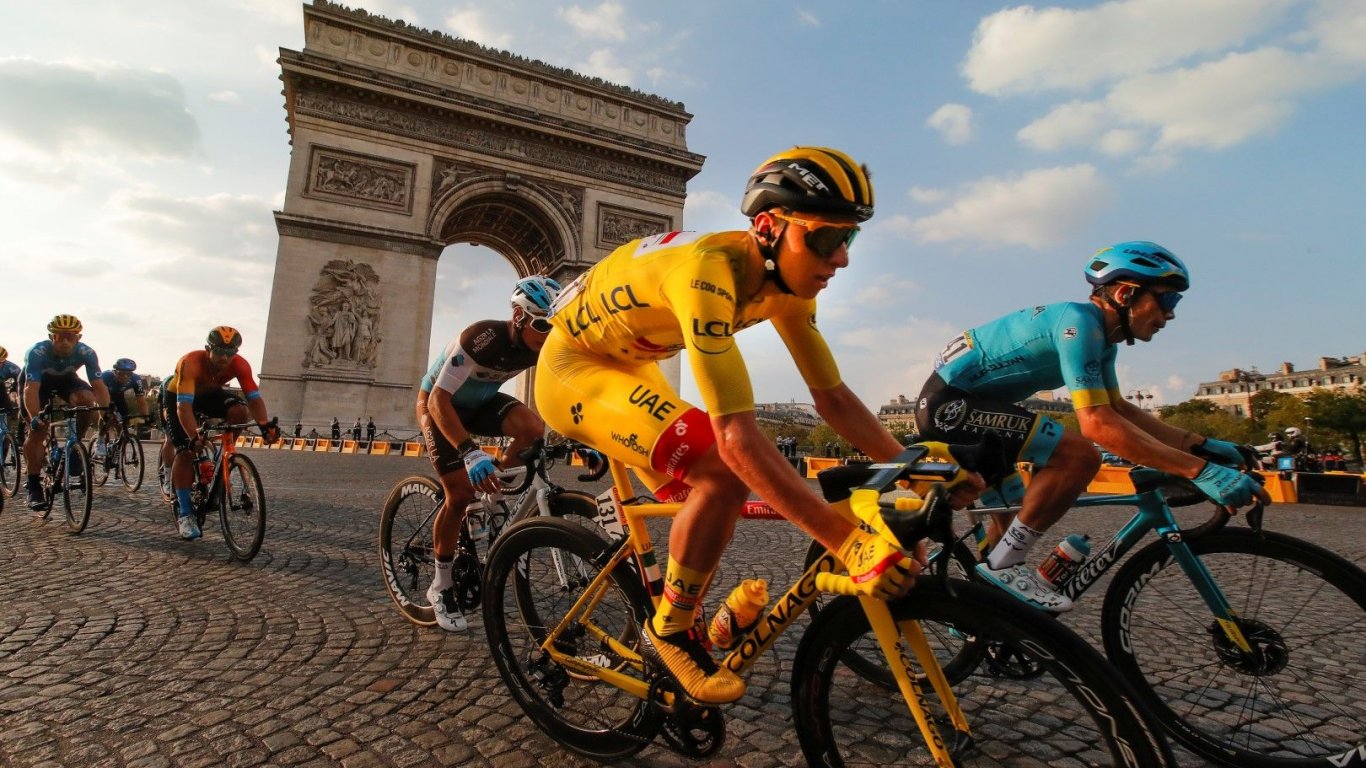 Шампионът от "Тур дьо Франс" дари жълтата фланелка за добра кауза в родината