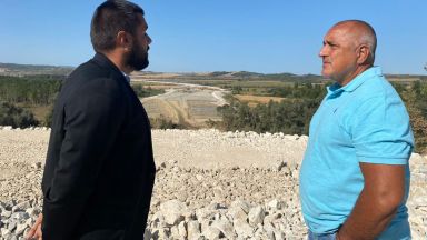 В края на ноември ще пуснем отсечката на АМ Хемус