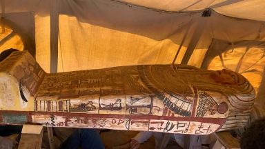 Саркофази на повече от 2500 години бяха открити в Египет