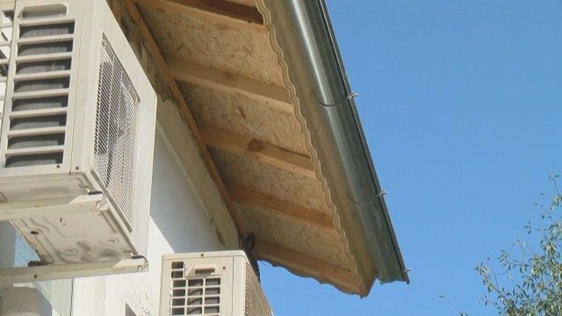 Строителна измама: Възрастна двойка плати 12 500 лв. за ремонт на покрив