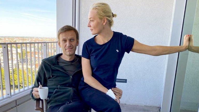 Кремъл заяви днес, че руският опозиционер Алексей Навални, изписан от