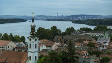 Скара от истинско месо много е близо и знаем наизуст