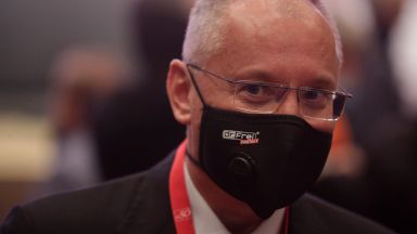 БСП е лидерска партия която няма здрава ясна идейна основа