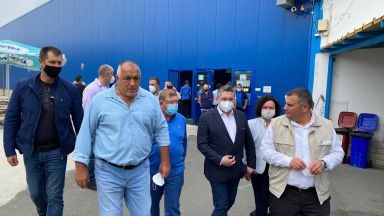 И днес премиерът Бойко Борисов избра да отговори на исканията