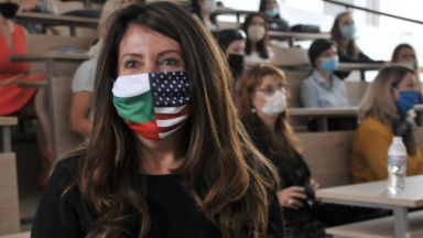 Американският посланик Херо Мустафа откри в Бургас пилотна за страната