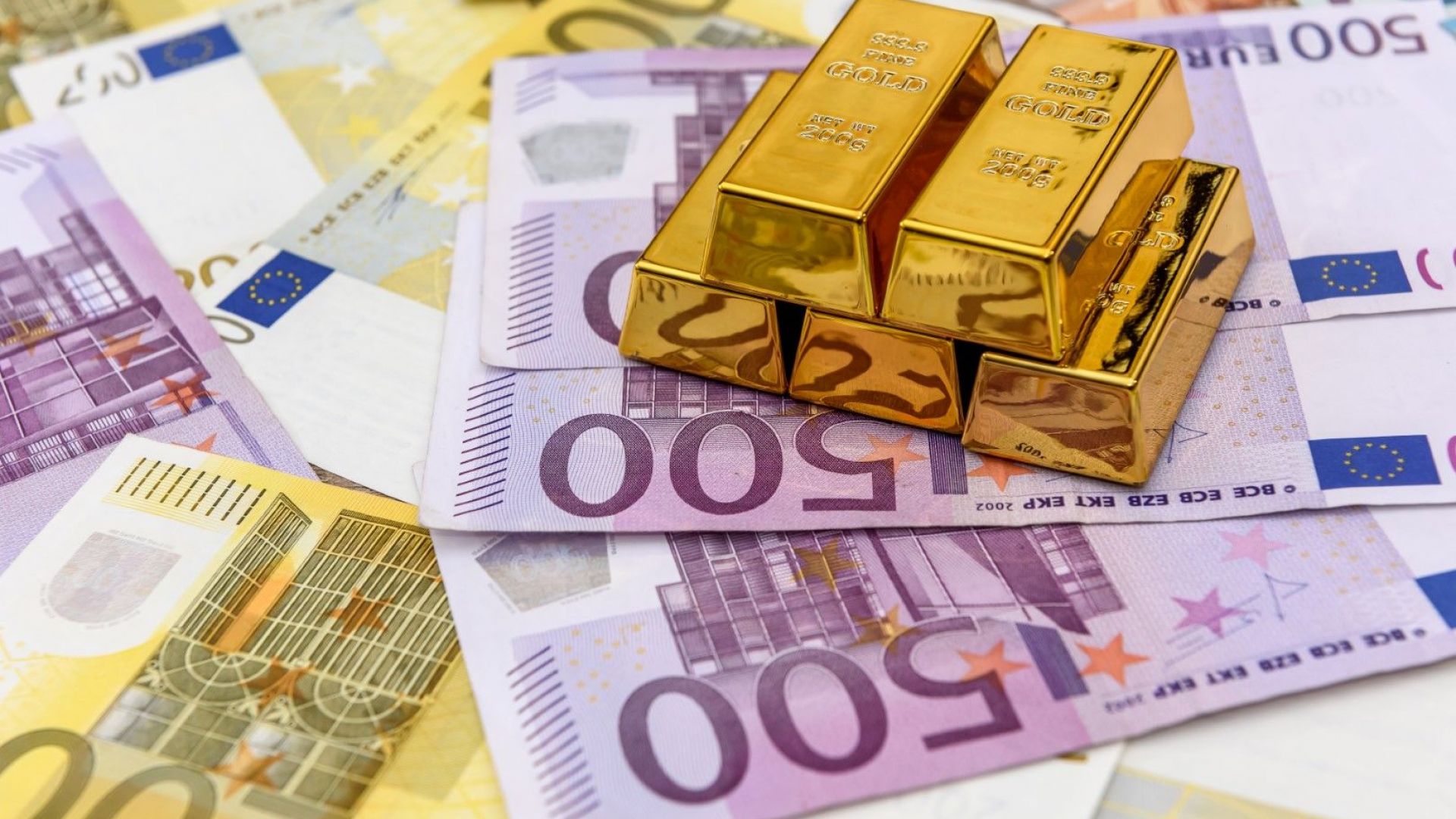 Нидерландската централна банка превози от Амстердам до Харлем злато и банкноти за милиарди