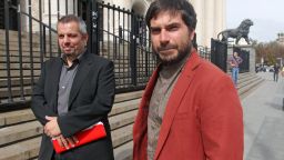 Проверката на МВР имало ли е насилие над журналиста Димитър Кенаров продължава