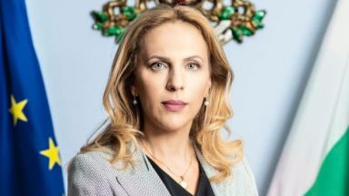 Министър Николова: България е маршрут за 4 сезона