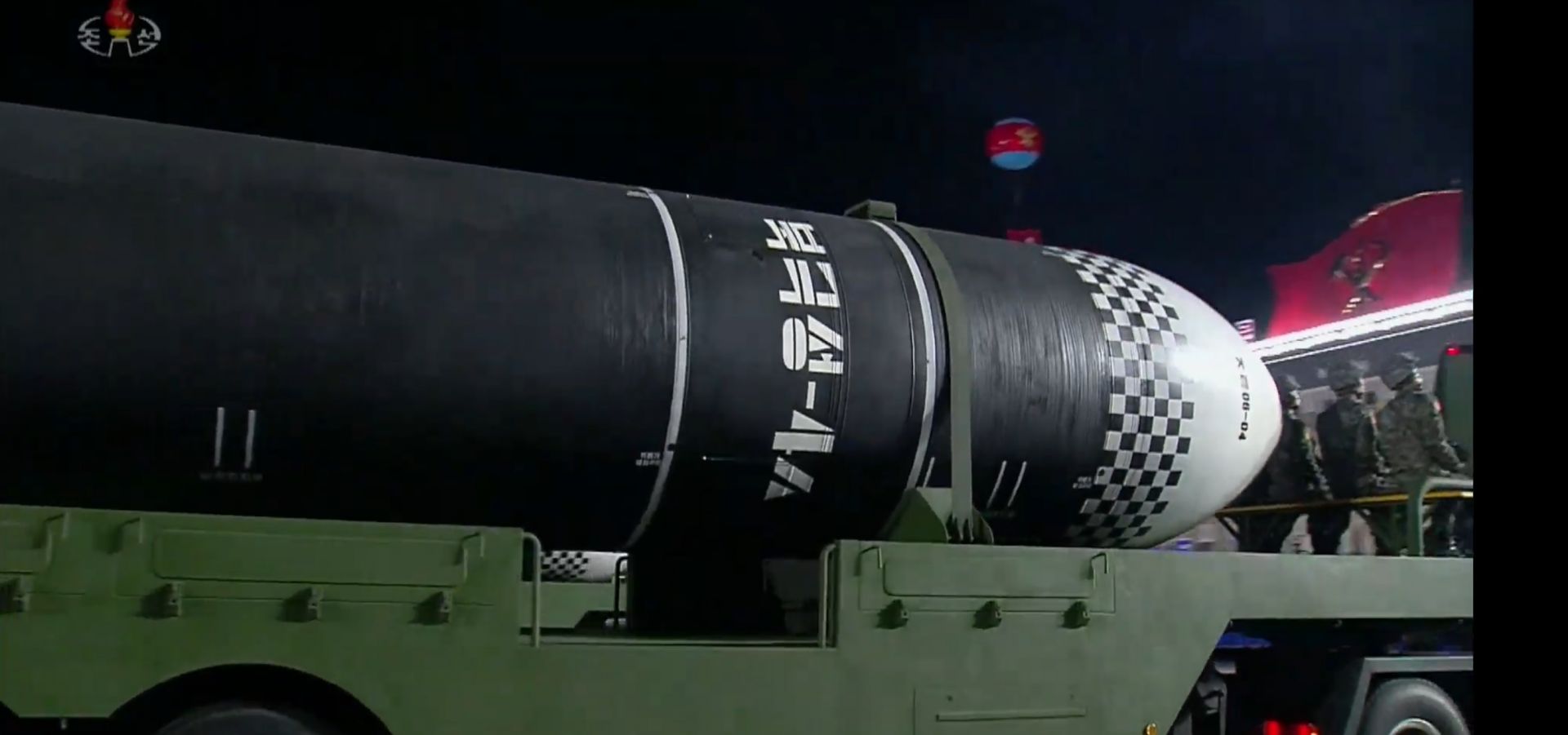 Ракета е с подводно базиране може да носи ядрени бойни глави