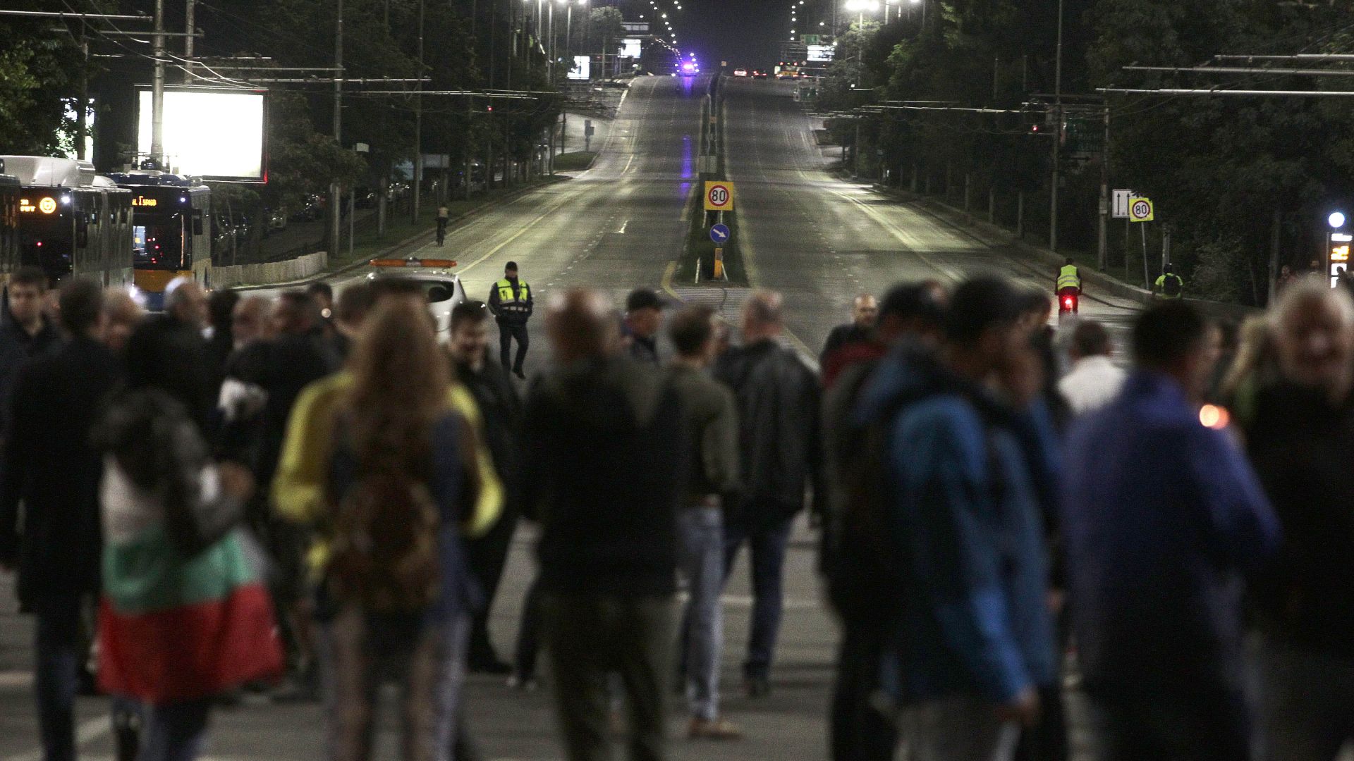 96 ден на протести: Чужд евродепутат пристига за "Велико народно въстание 5"