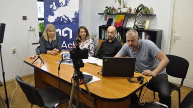 Бургас предоставя възможност на 12 отбора от млади предприемачи да