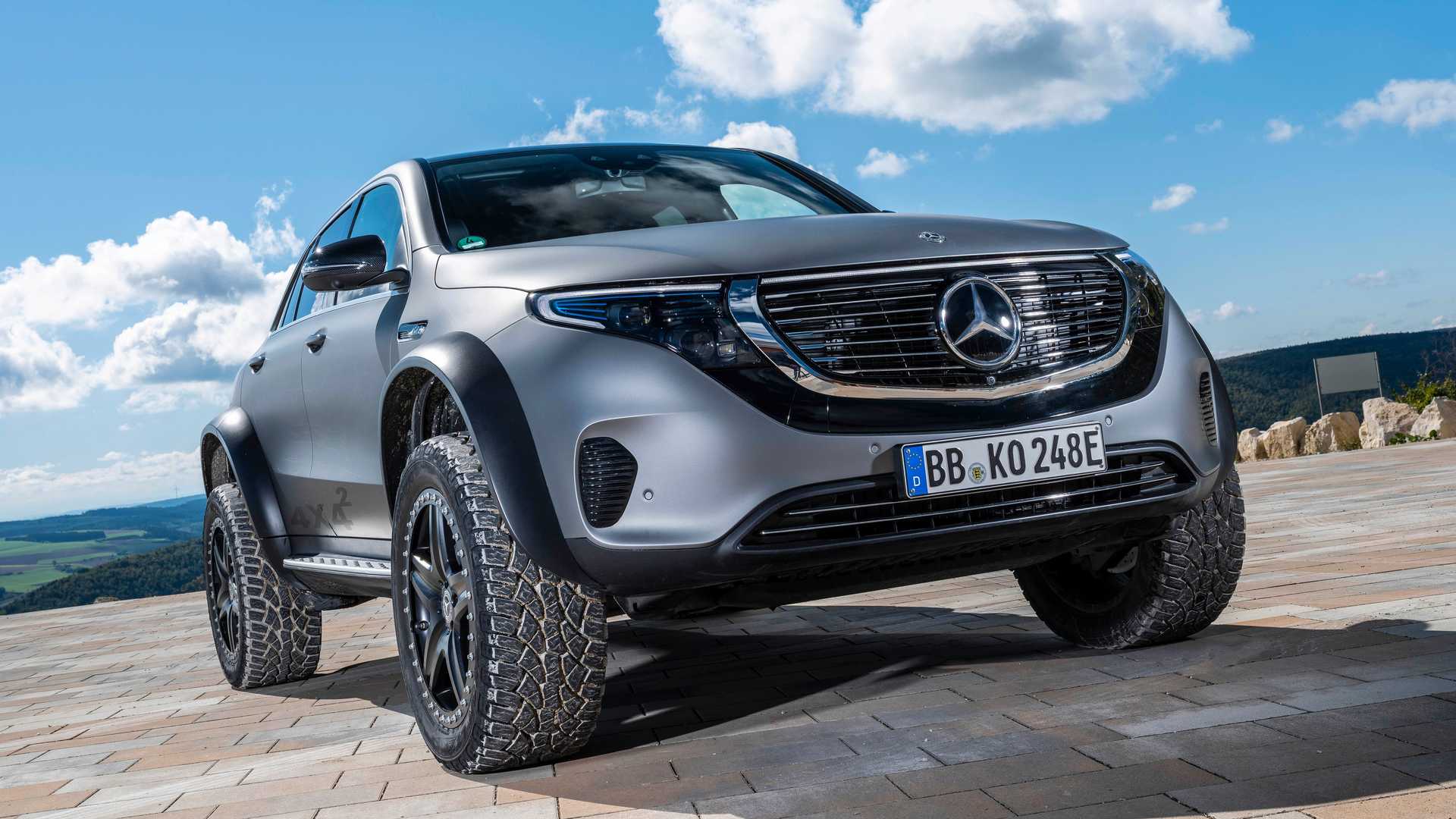 Mercedes EQ тръгва на обиколка из България