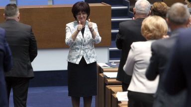 Бившият председател на Народното събрание Цвета Караянчева става съветник на