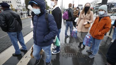 Великобратания Франция и Италия отчитат забавяне на разпространението на коронавируса