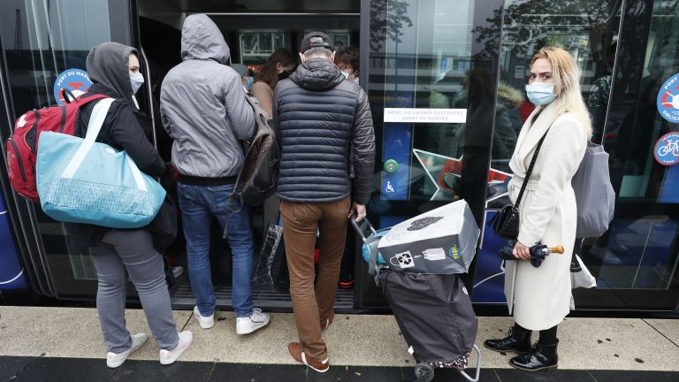 Горещите точки с COVID-19 в Европейския съюз ще бъдат обозначени