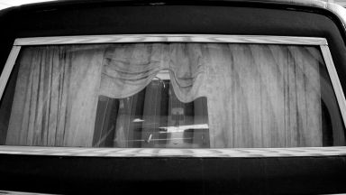 Писмени показания и разпити на медици в Спешния център в