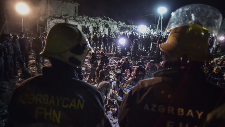 Главната прокуратура на Азербайджан съобщи, че днес е починал руски