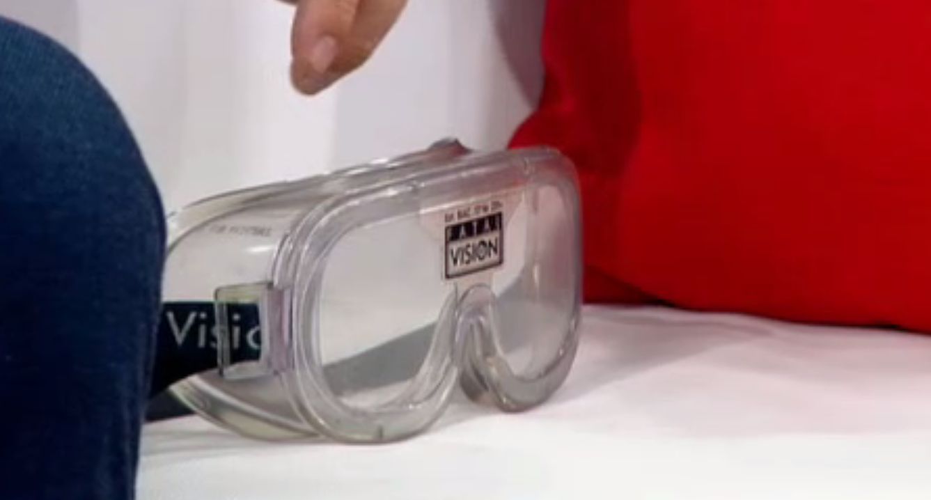 Очила, които показват какво виждат дрогираните шофьори