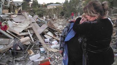 Армения и Азербайджан си отправиха взаимни обвинения за нарушаване на