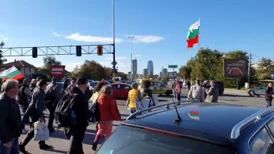 Жители на Горубляне излязоха на протест с искане за инфраструктурни