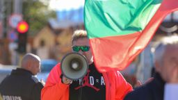Горублянци блокираха "Цариградско шосе" (снимки и видео)