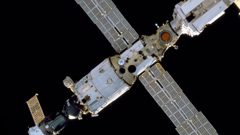 Алармата за дим се включи в руския модул на Международната космическа станция