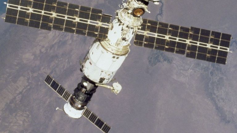 Черен хайвер в космоса - запазена марка на руските космонавти