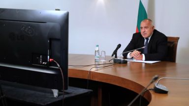 Министър председателят Бойко Борисов проведе видеоконферентна среща с лидерите на водещите