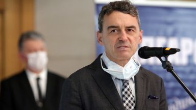 Хората със сърдечно съдови проблеми не само че могат да се